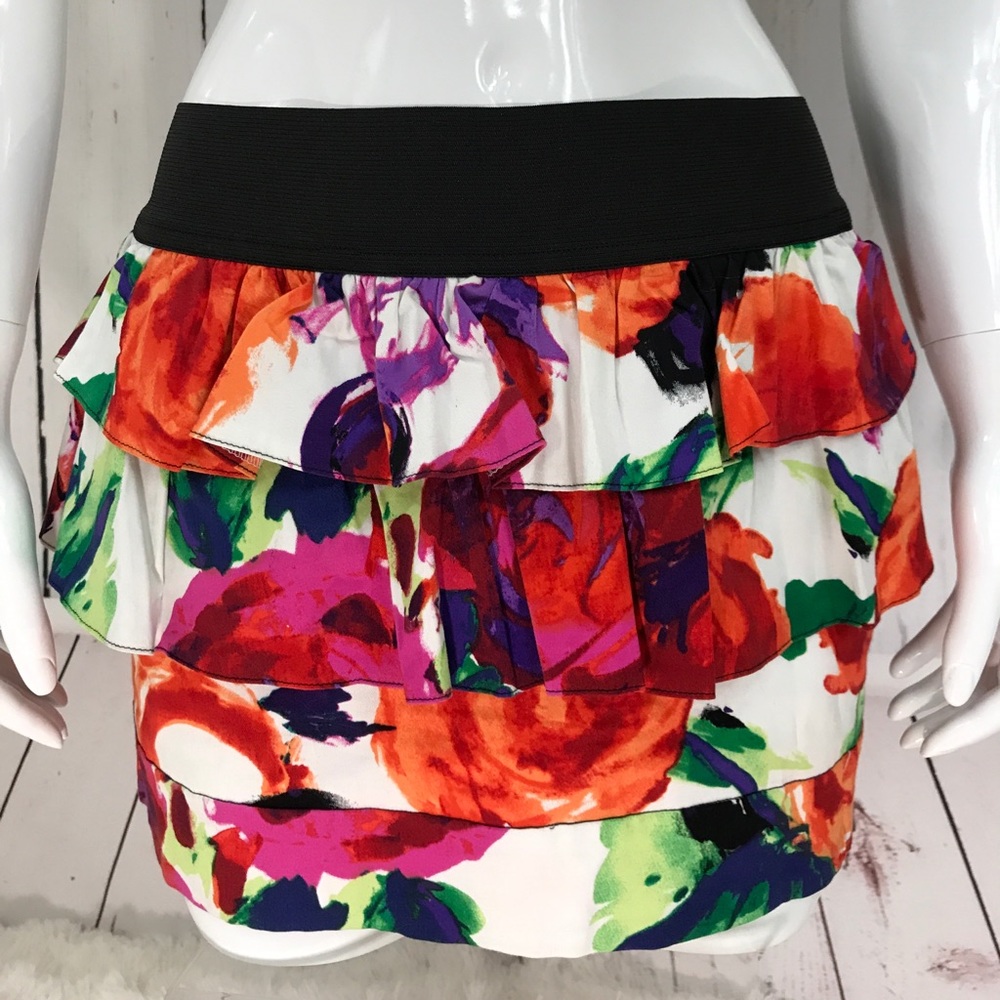 Love Culture Bright Floral Print Mini Skirt